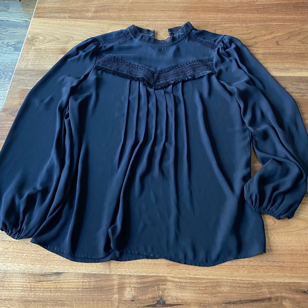Anne Taylor blouse size M